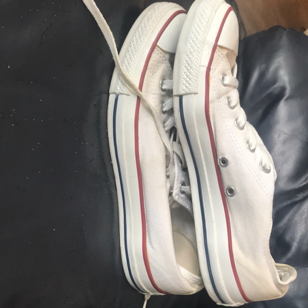 ALL⭐️STAR Converse Men's size 7 Women's 9 Sneakers - Picture 8 of 8